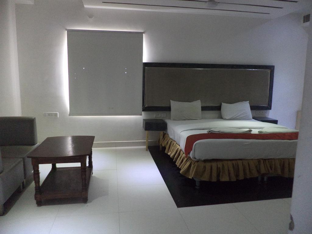 OYO 10139 Hotel Palak Residency Hyderabad Exterior foto